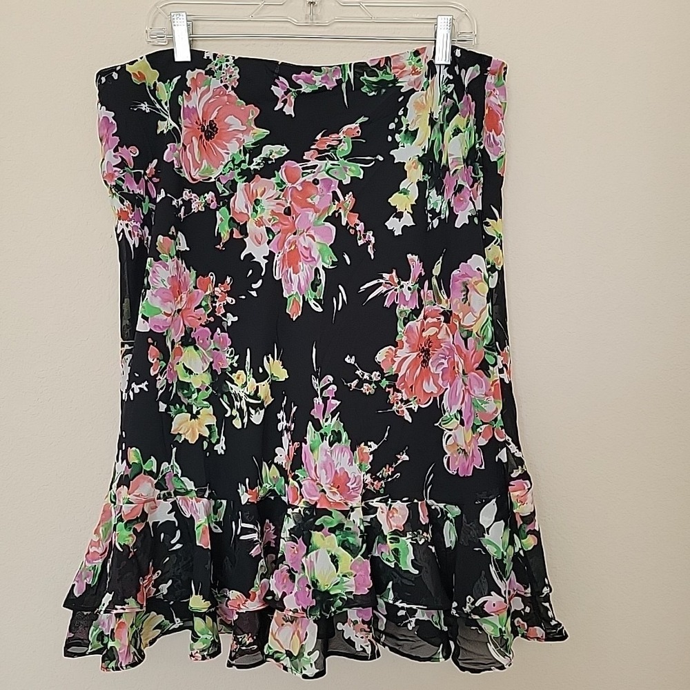 Chapps Midi Pull On Skirt Size XL Black Floral Flowy Fairy Ruffles Whimsigoth
